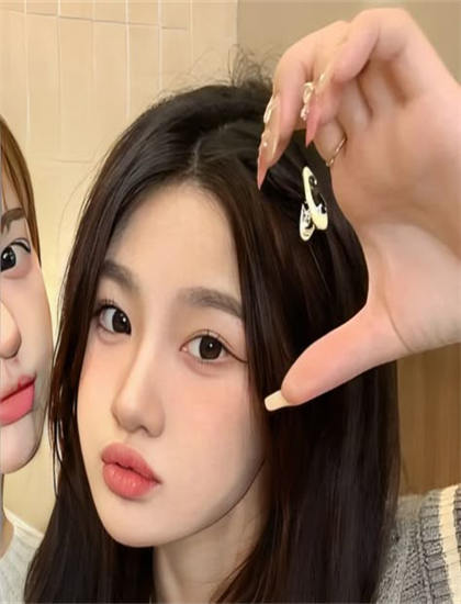 《世纪婚礼》专业评分：豆瓣/IMDb评分解析与口碑分析